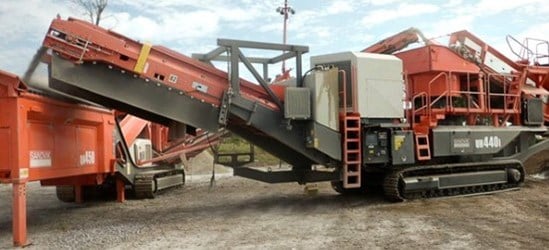 uh440i-mobile-cone-crusher-555px--337228401-rszww880mh250-90